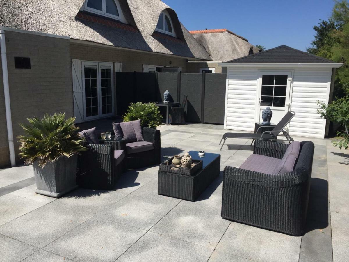 Beach Bungalow הלבושלאס מראה חיצוני תמונה